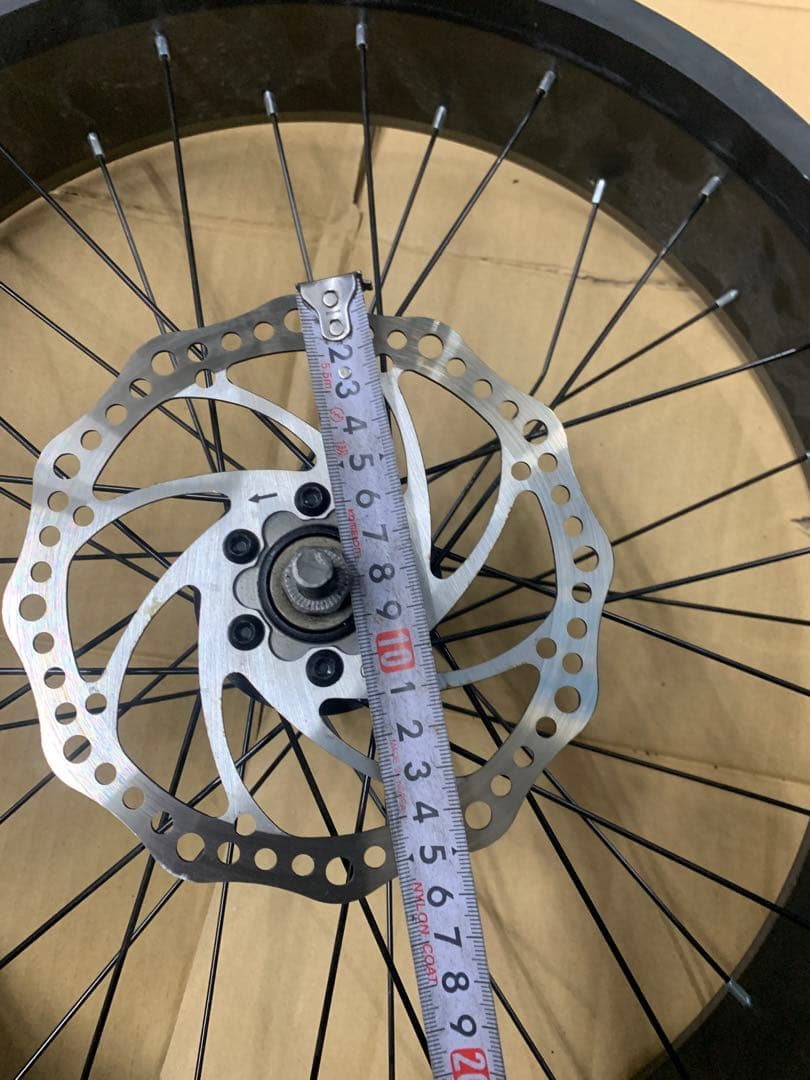 ワ*)様 Mate bike x 250 750フロントホイール20x5.0 中