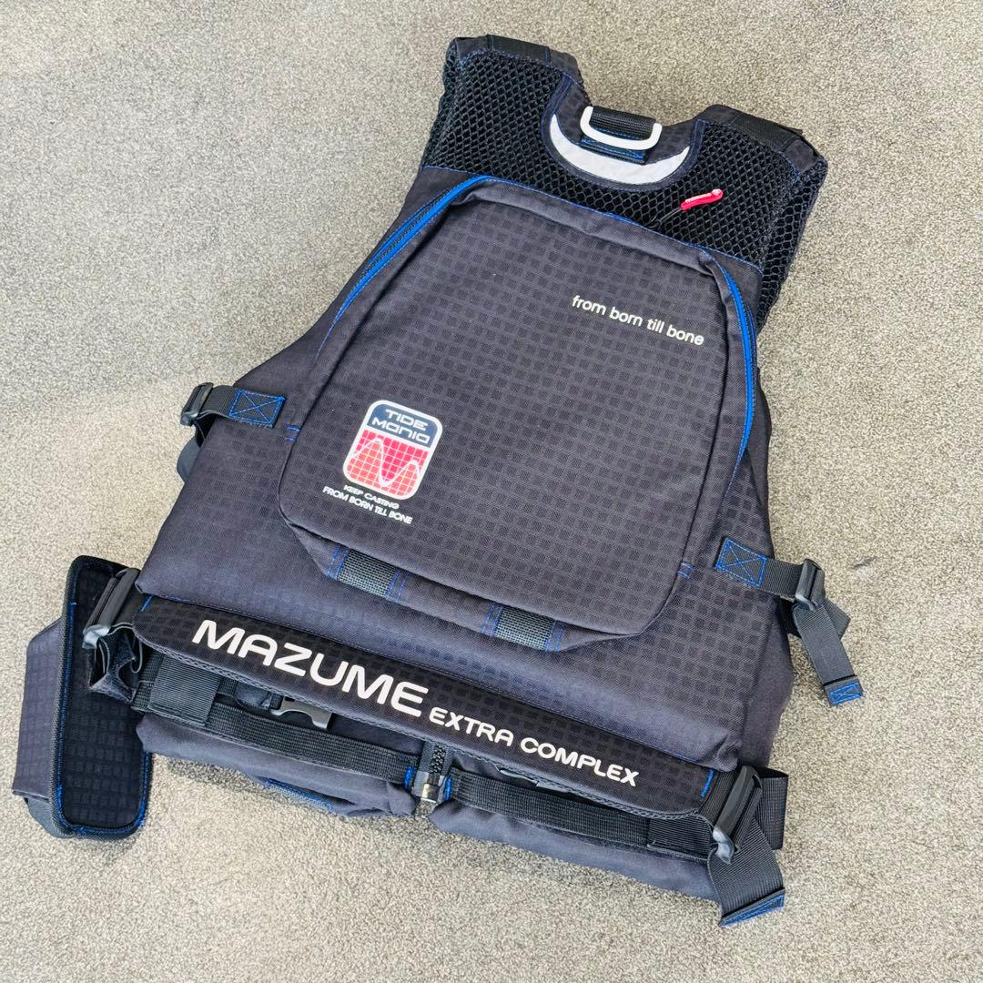【新品・未使用】マズメ MZX タイドマニアライフジャケット ブラック×ブルー