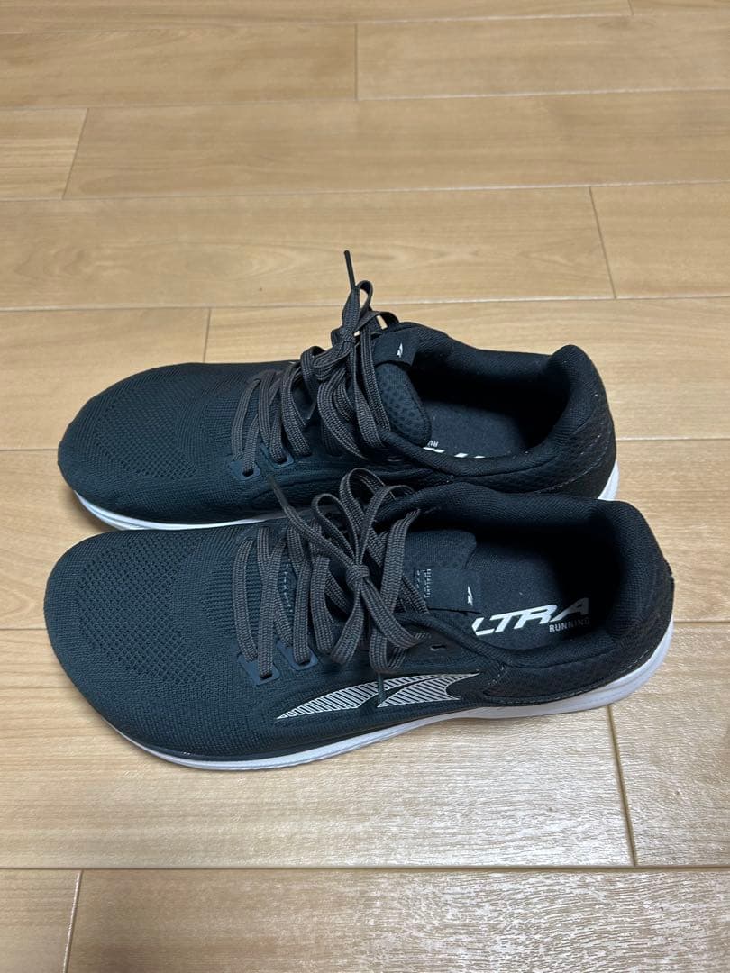ALTRA エスカランテ3 ほぼ新品！