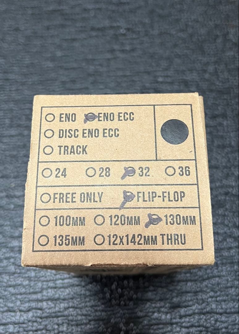 パーツ WHITE INDUSTRIES eno eccentric hub 130mm