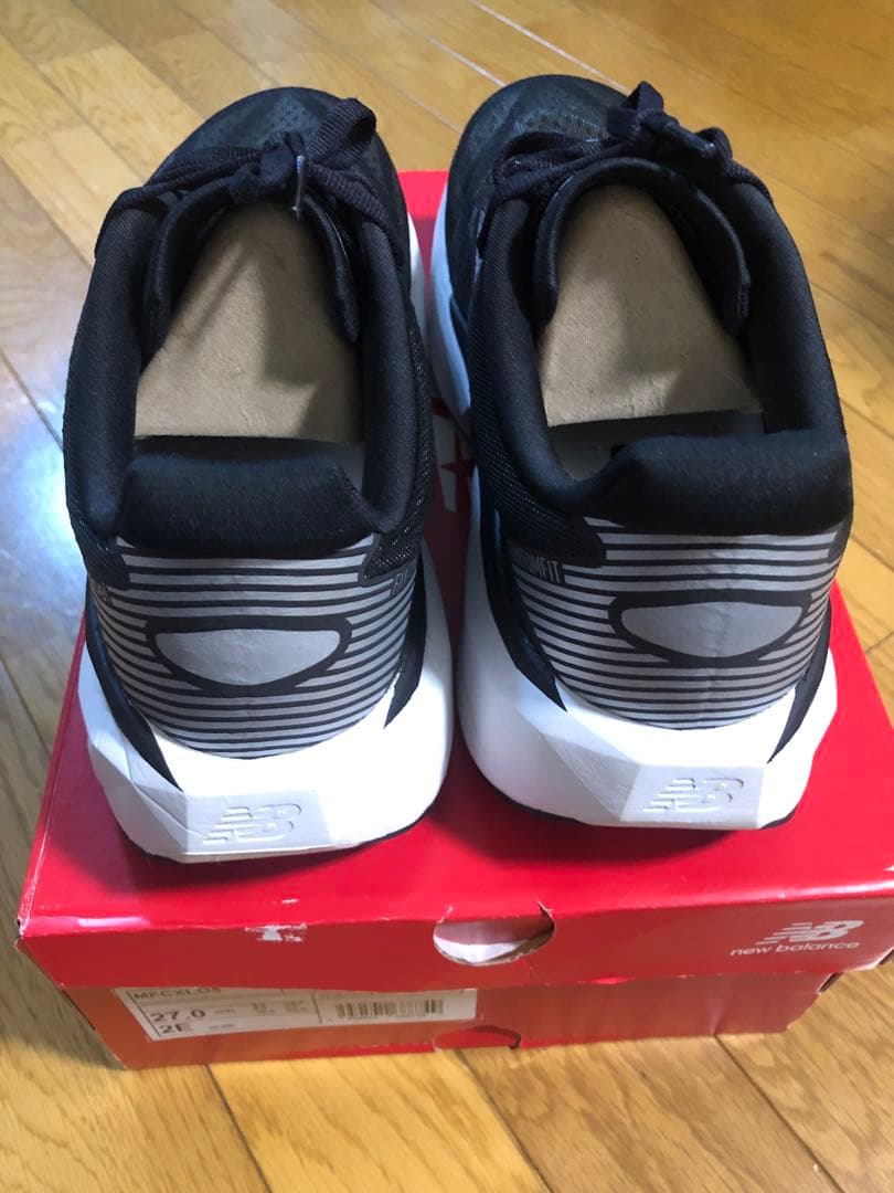 New Balance FuelCell Rebel v5　2E 27ｃｍ