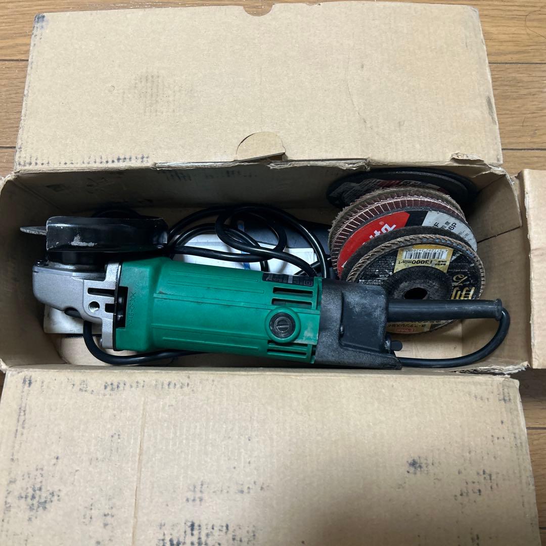 マキタ 100mmディスクグラインダ