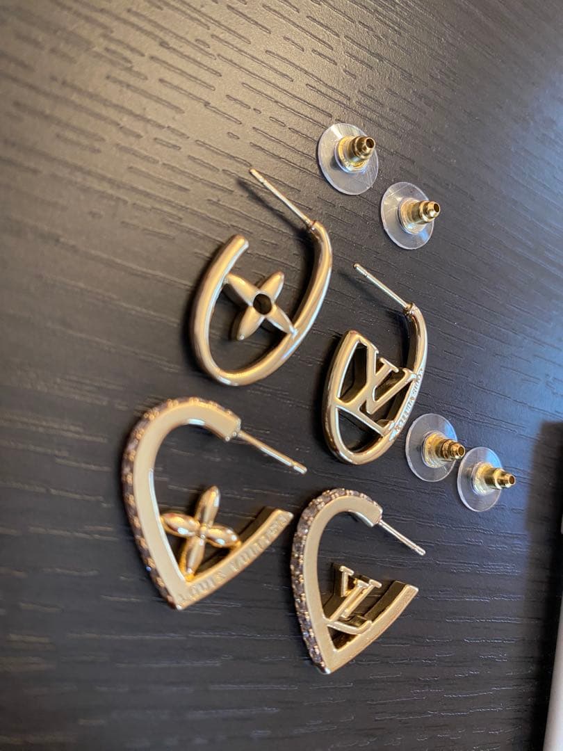 Louis Vuitton ゴールドピアス2点