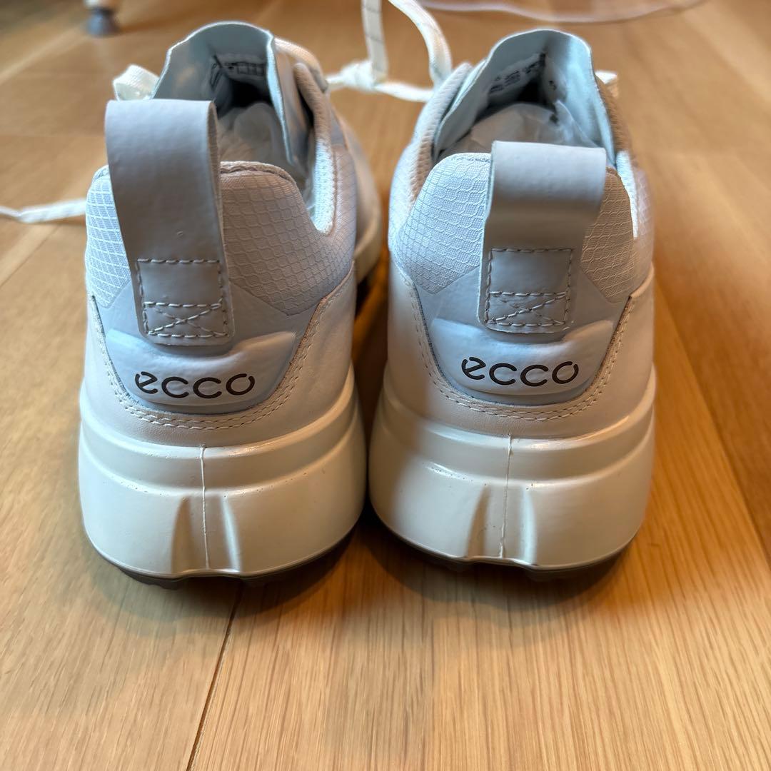 ecco biom H4 ハイブリッド4 バイオム　41 エコー　ホワイト