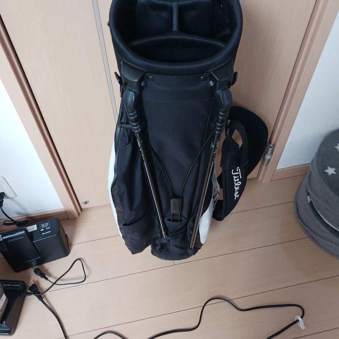 Titleist スタンド付きキャディバッグ