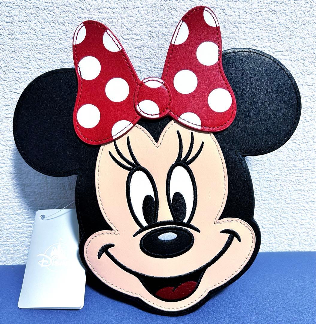 【新品未使用】Disney ディズニーストア ミニーマウス バッグ ポーチ
