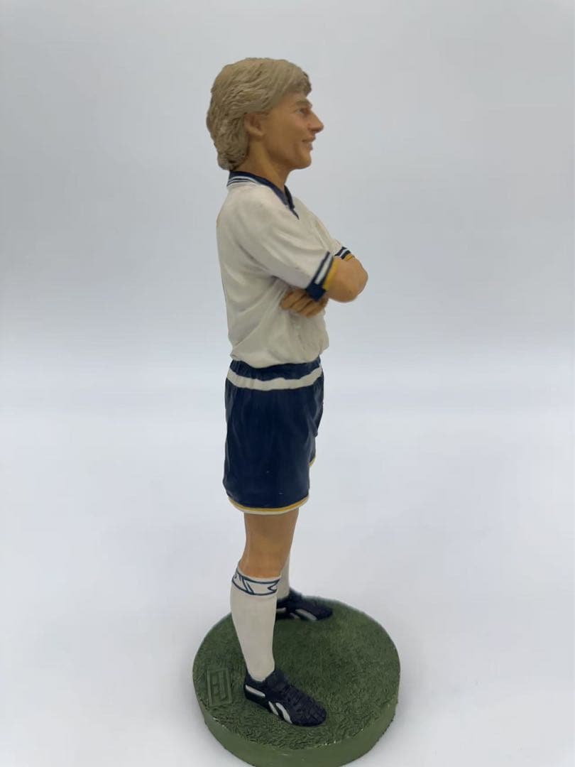 KLINSMANN 18番 フィギュア クリンスマン トッテナム ユニフォーム