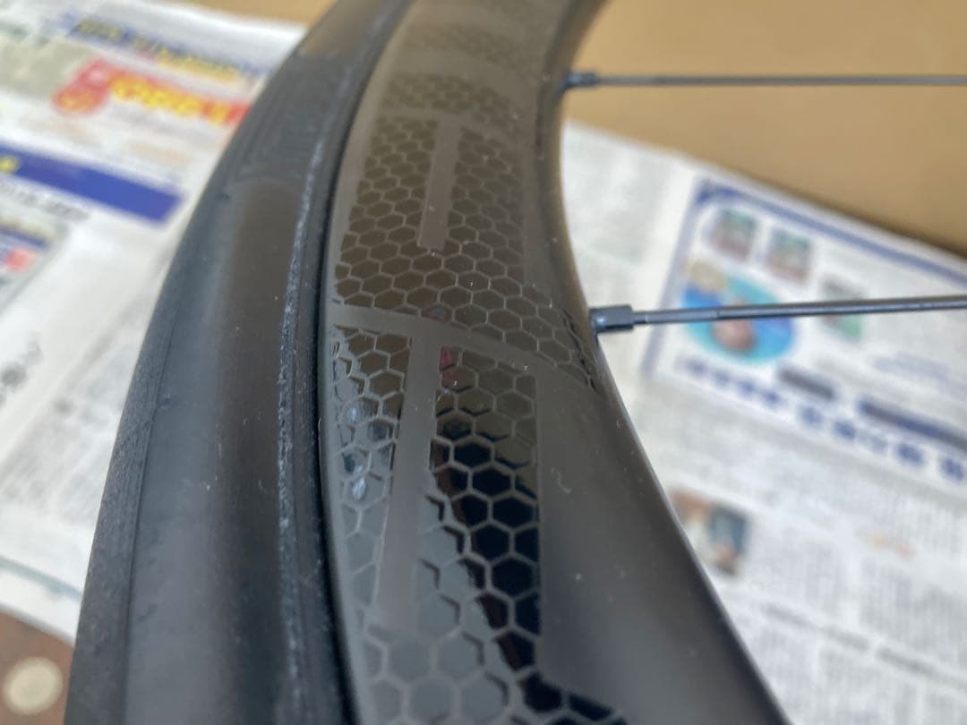 FFWD RYOT33 DT240Sハブ ディスクカーボンホイールセット
