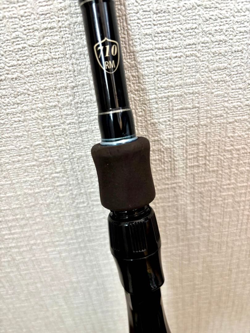 ツララ モンストロ 710 RM 引き取りのみ