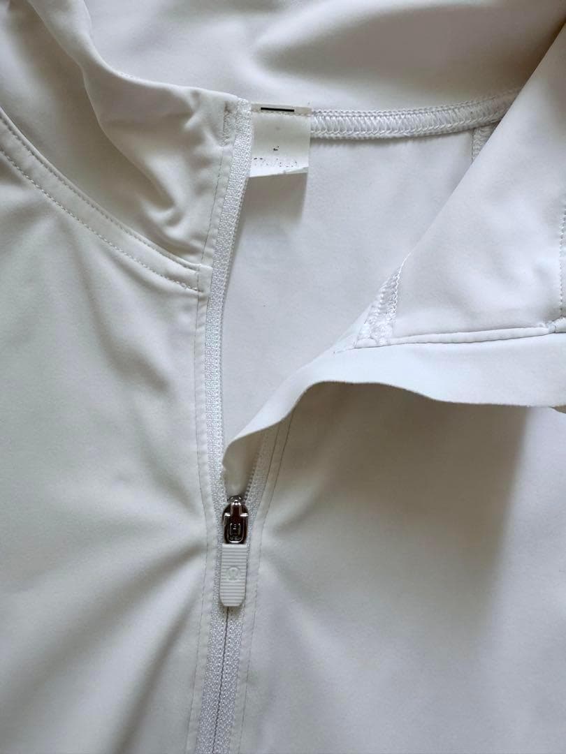 【美品】lululemonハーフジップロングスリーブS〜M