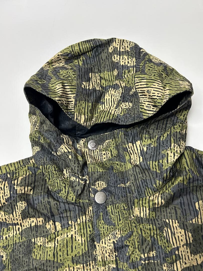 BURTON カモフラージュ　迷彩　フード付き　ウィンタージャケット スノボ　M