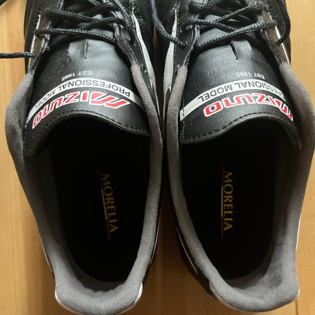 モレリア フットサル　トレーニングシューズ　28.5