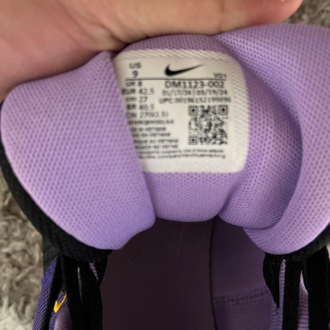 NIKE レブロンウィットネス7