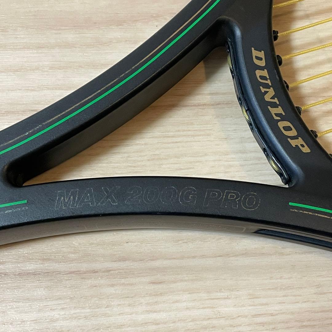 DUNLOP 硬式用　テニスラケット　MAX 200G PRO 英国製