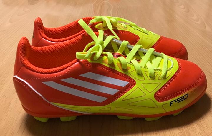 サッカースパイク アディダス　キッズ　21cm