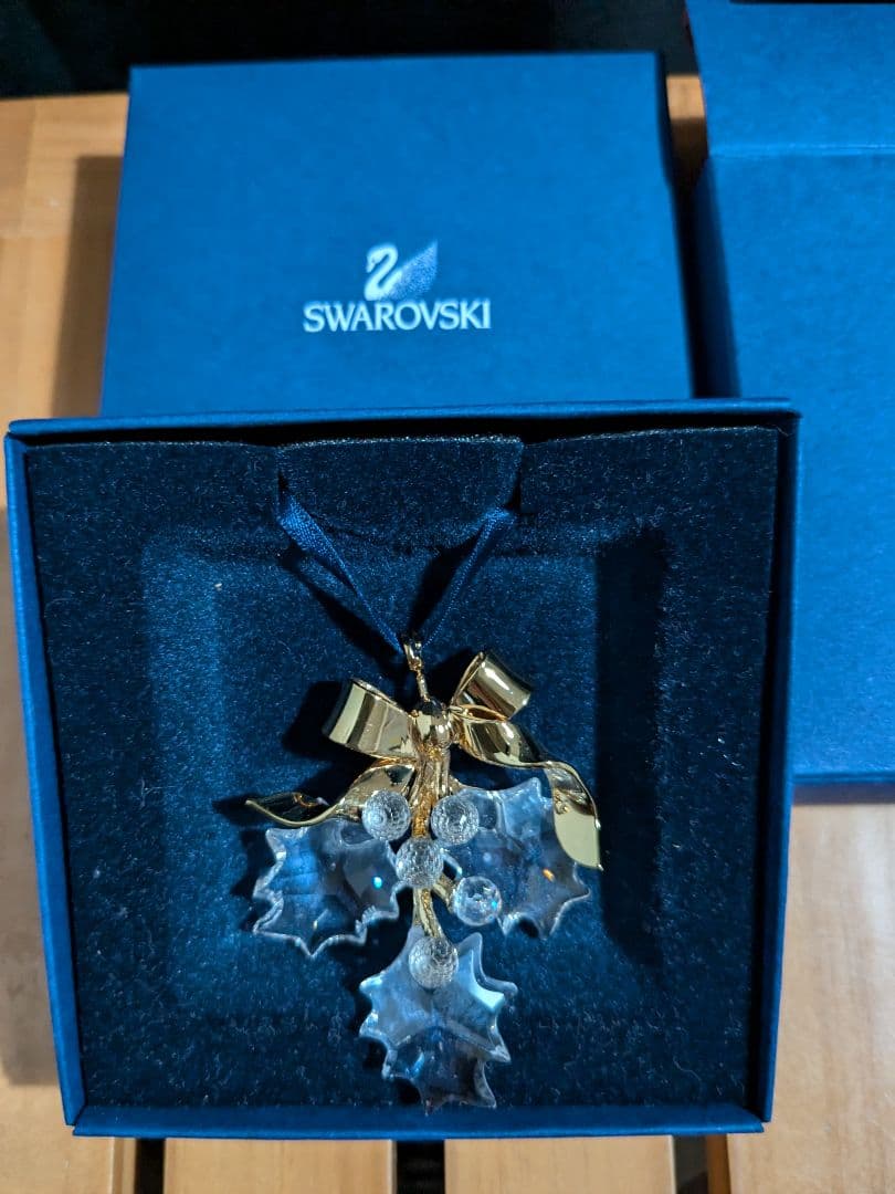 スワロフスキー☆クリスマスオーナメント柊