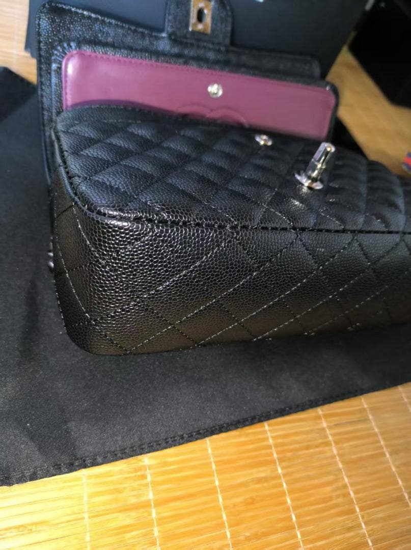 チェーンショルダーバッグ シルバー金具 キャビアスキン ノベルティ