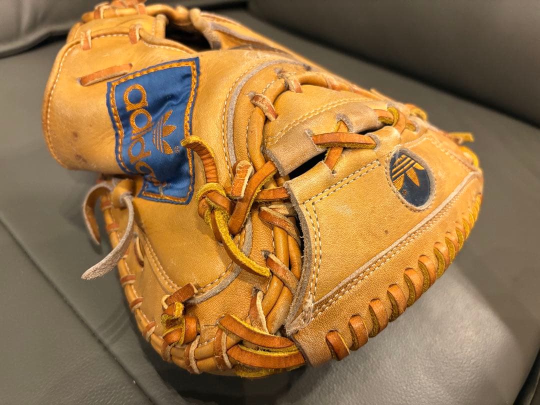 adidas 野球グローブ 兼松江商　ビンテージ　キャッチャーミット　江川卓