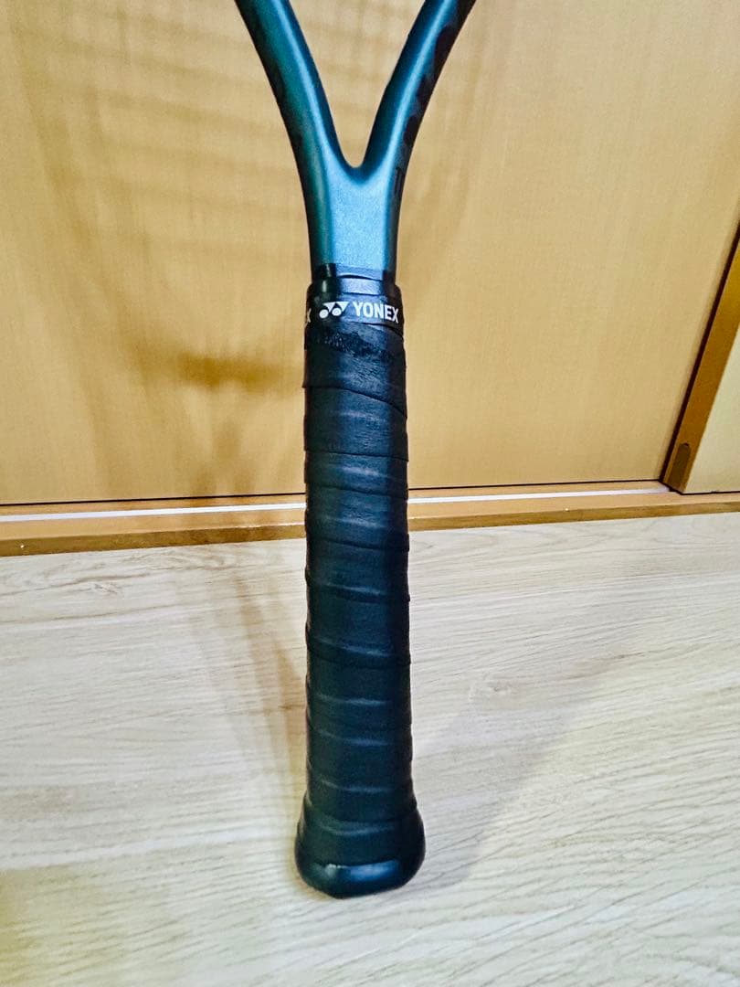 [お値段交渉可] Wilson ULTRA V4.0 グリップ＆ガットあり