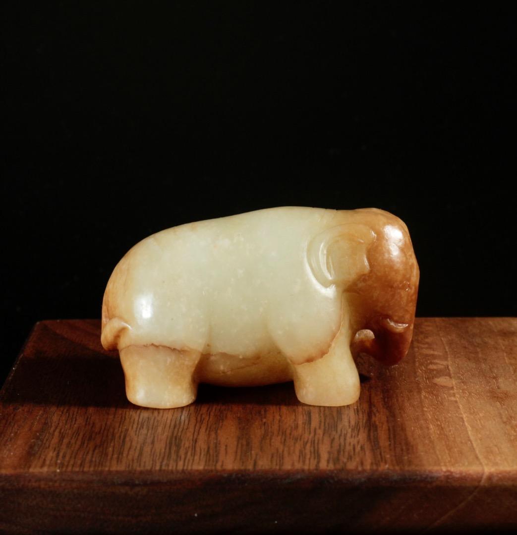中古 和田玉 象彫 漢代風 手持玉 CL0081