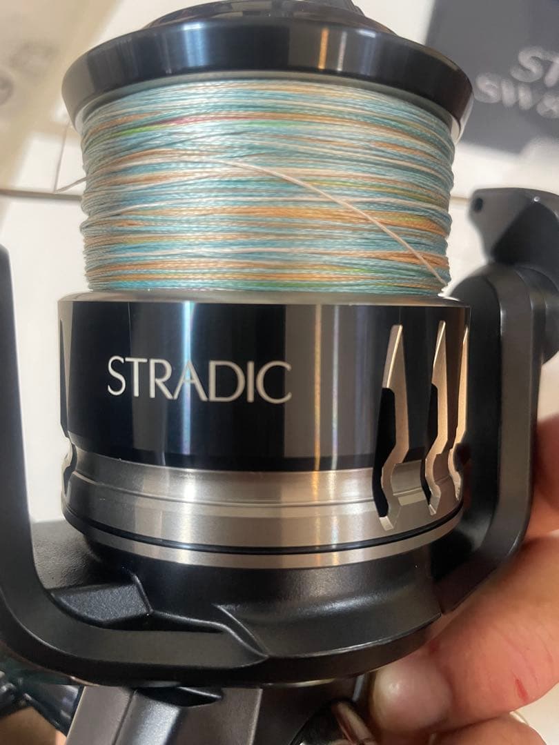 ２０SHIMANO STRADIC SW8000PG スピニングリール