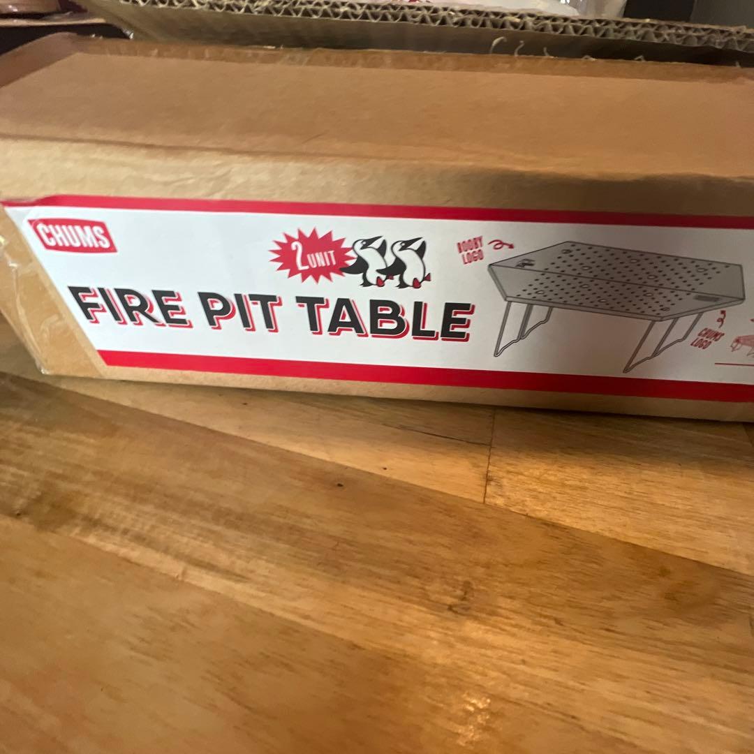 太*丸様 CHUMS FIRE PIT TABLE