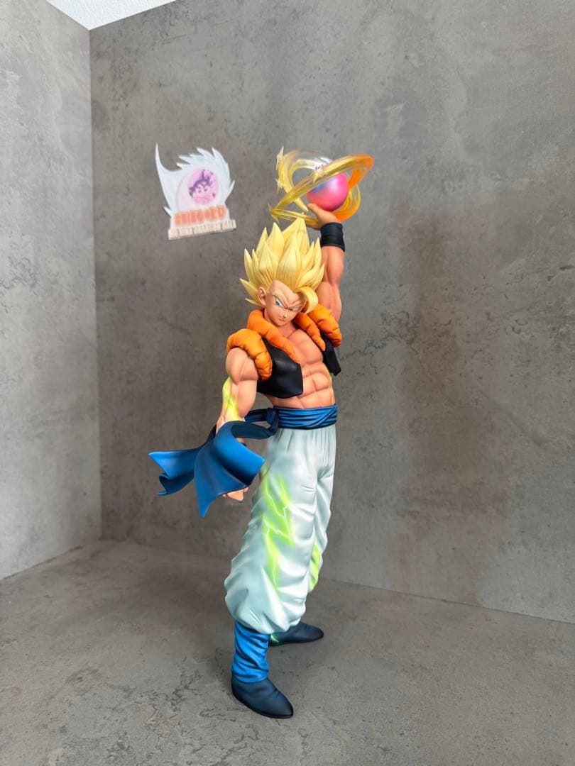 ドラゴンボールゴジータ フィギュアリペイント