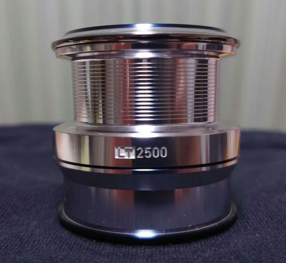 18イグジスト 純正スプール LT2500