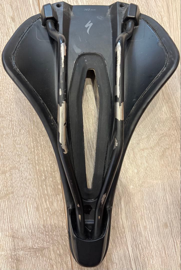 Specialized power arc expert サドル 143mm