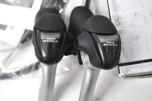 SHIMANO SORA ST-3400 STiレバー新品未使用品