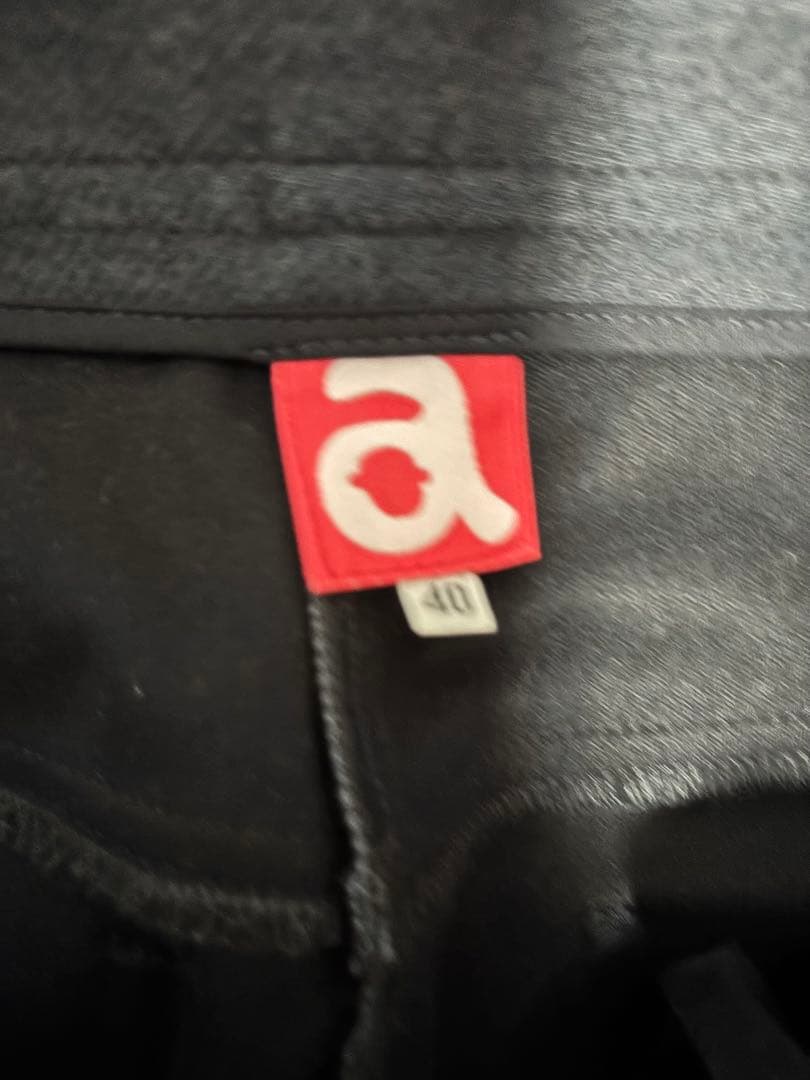 archivio ゴルフパンツ 黒ストレッチ素材