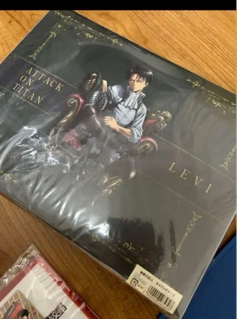 進撃の巨人　グッズセット