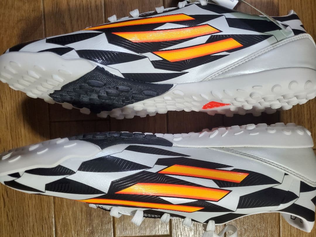 adidas F10 TF WC サッカーシューズ US 7.5