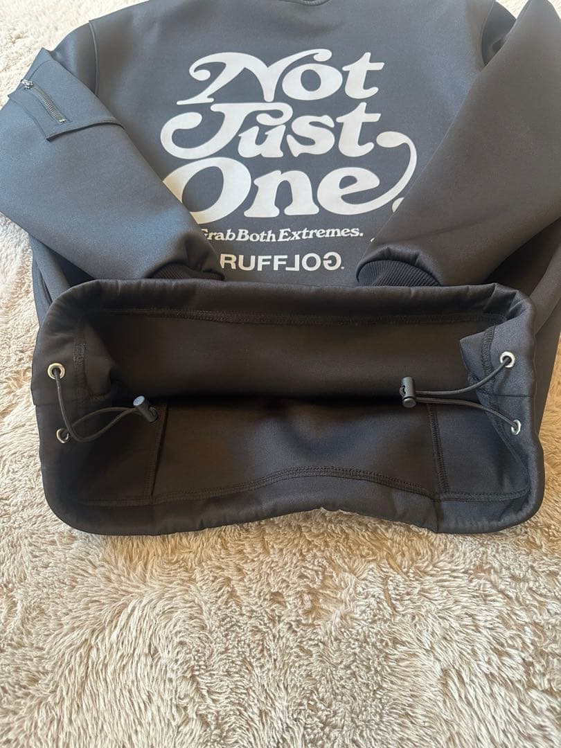 RUFFLOG ラフロッグNOT JUST ONE プルオーバー　黒　Sサイズ