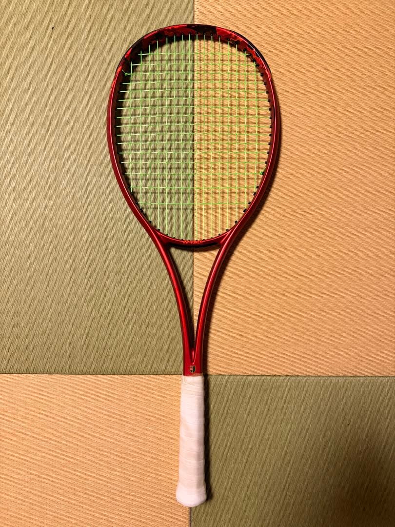 ジオブレイク70V【タンゴレッド】　YONEX