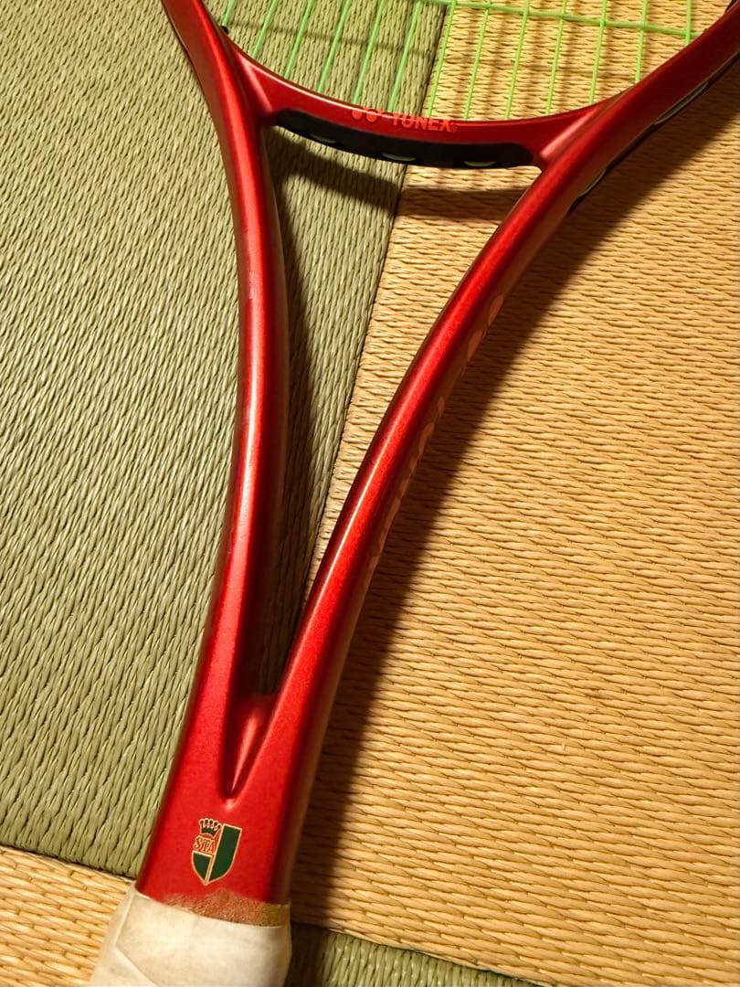 ジオブレイク70V【タンゴレッド】　YONEX