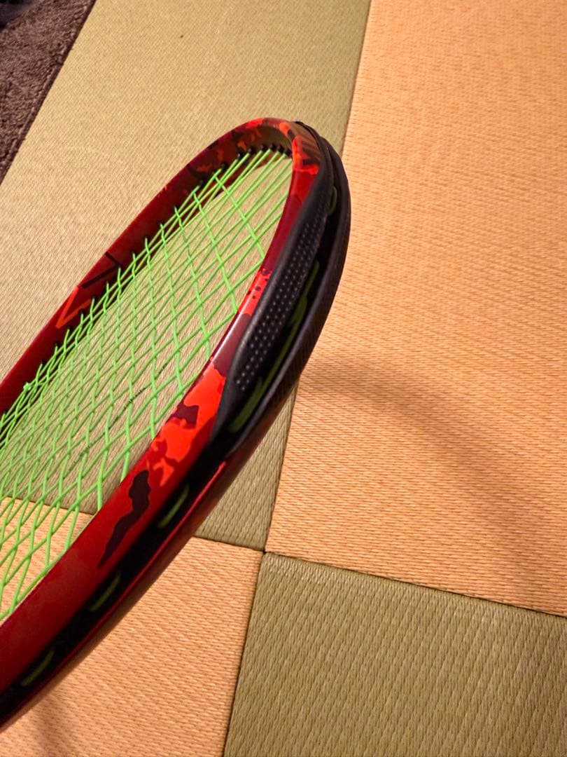 ジオブレイク70V【タンゴレッド】　YONEX