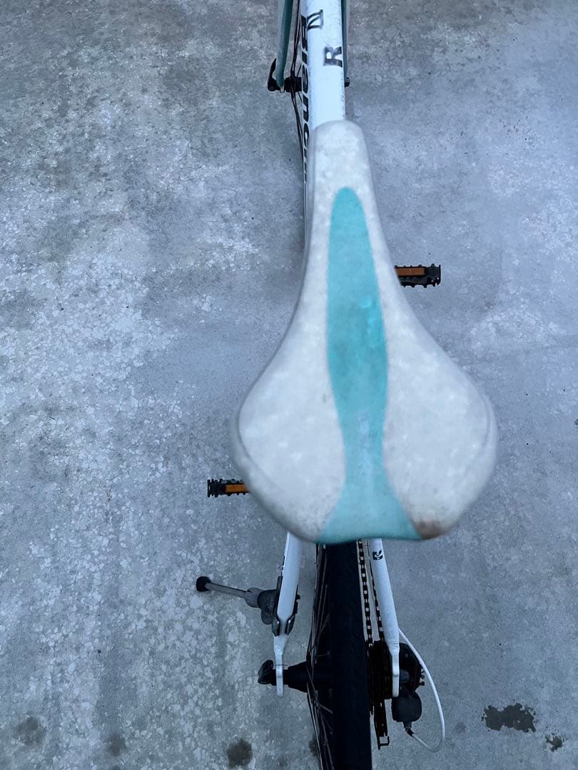 【引き取り限定】Bianchi ROMA4ホワイト クロスバイク