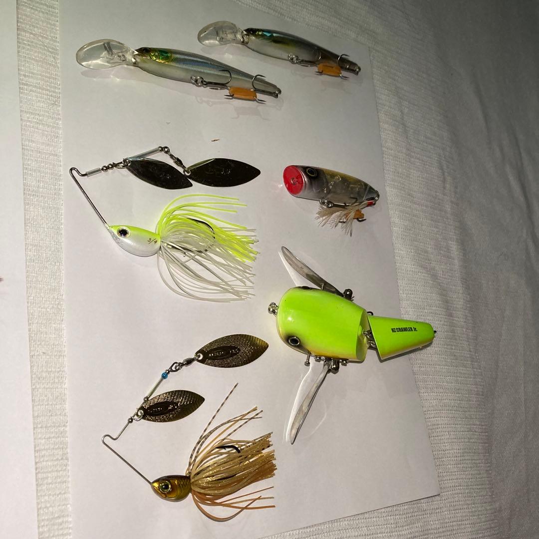 ブラックバス釣り　ルアーセット売り
