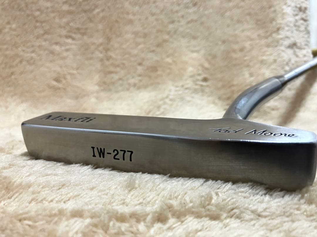 Tadmoore タッドモア　IW-277 パター