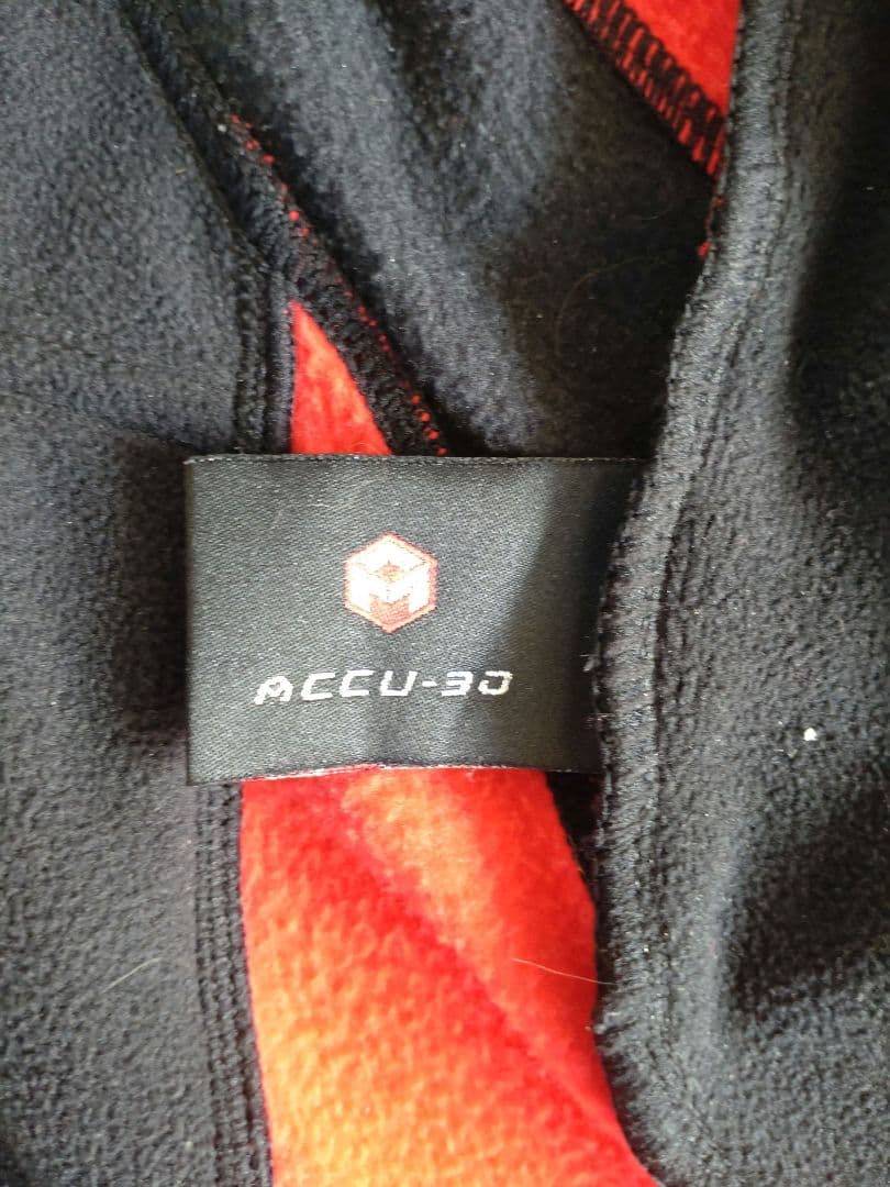 超人気 シマノ accu3d　裏起毛　防寒ジャージ