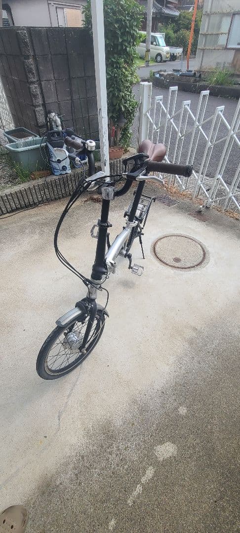 W*h様 ハリークイーン 折りたたみ式 自転車 ジャンク品