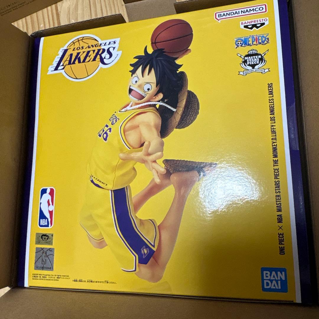 ONE PIECE ×NBA ワンピース ルフィ　フィギュア　 レイカーズ