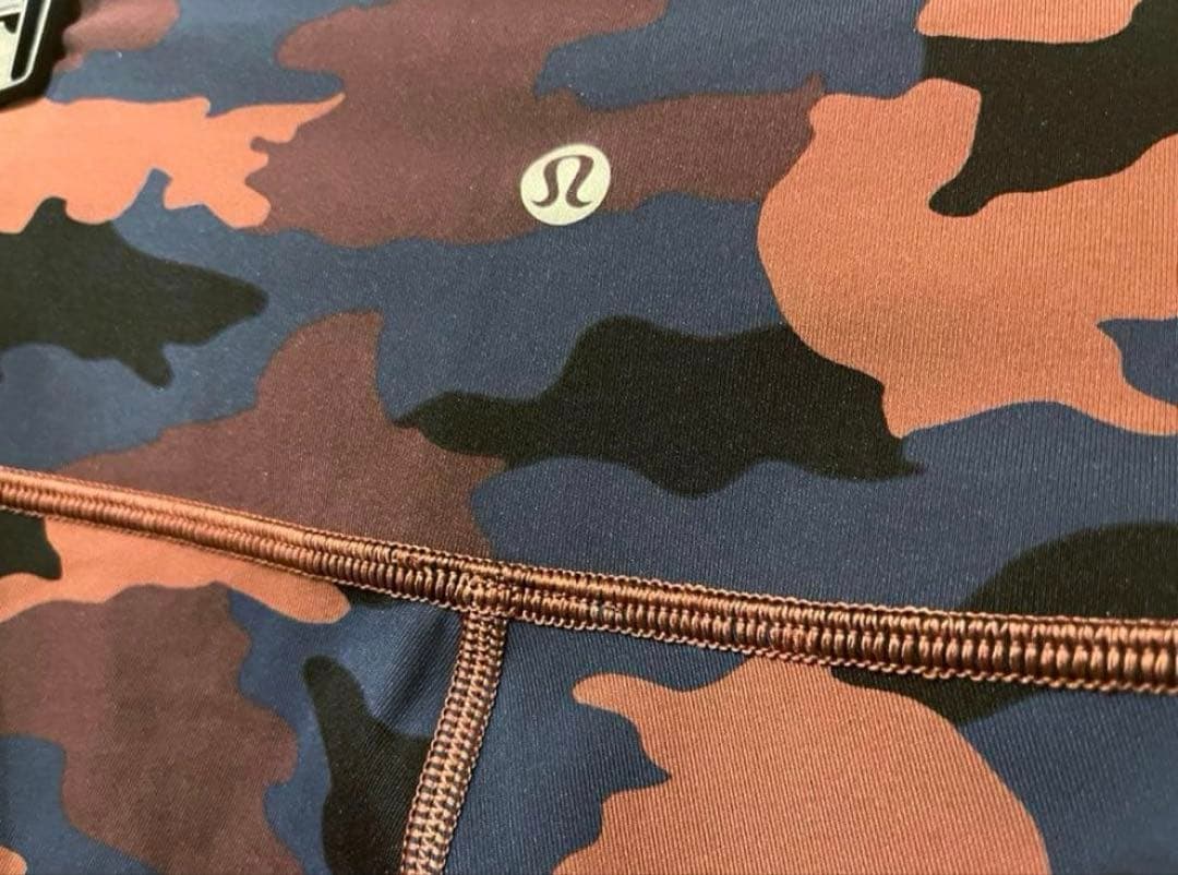 Lululemon ルルレモン　レギンス　カモフラージュ　迷彩柄　サイズ8