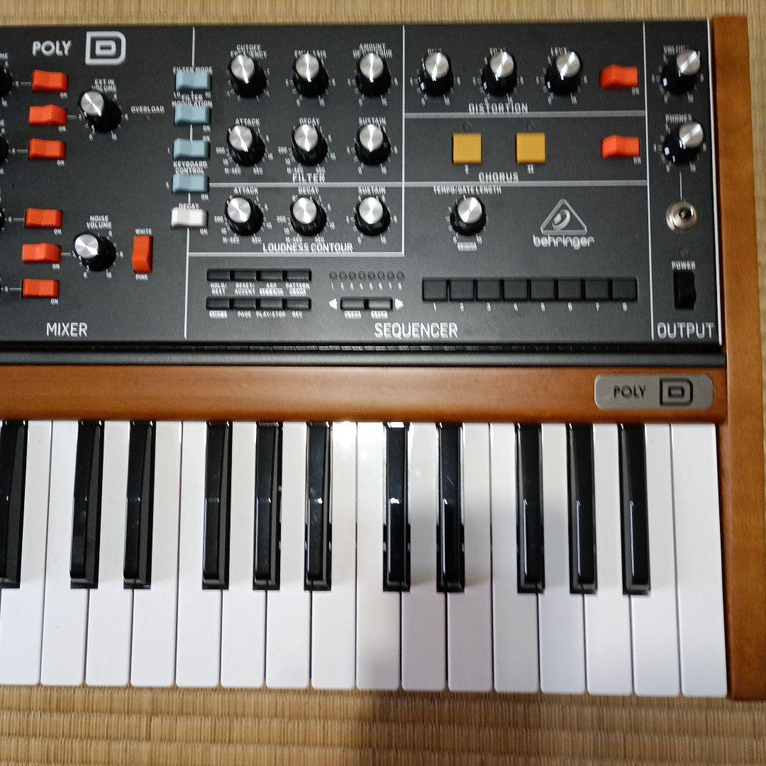 鍵盤楽器 behriger poly D