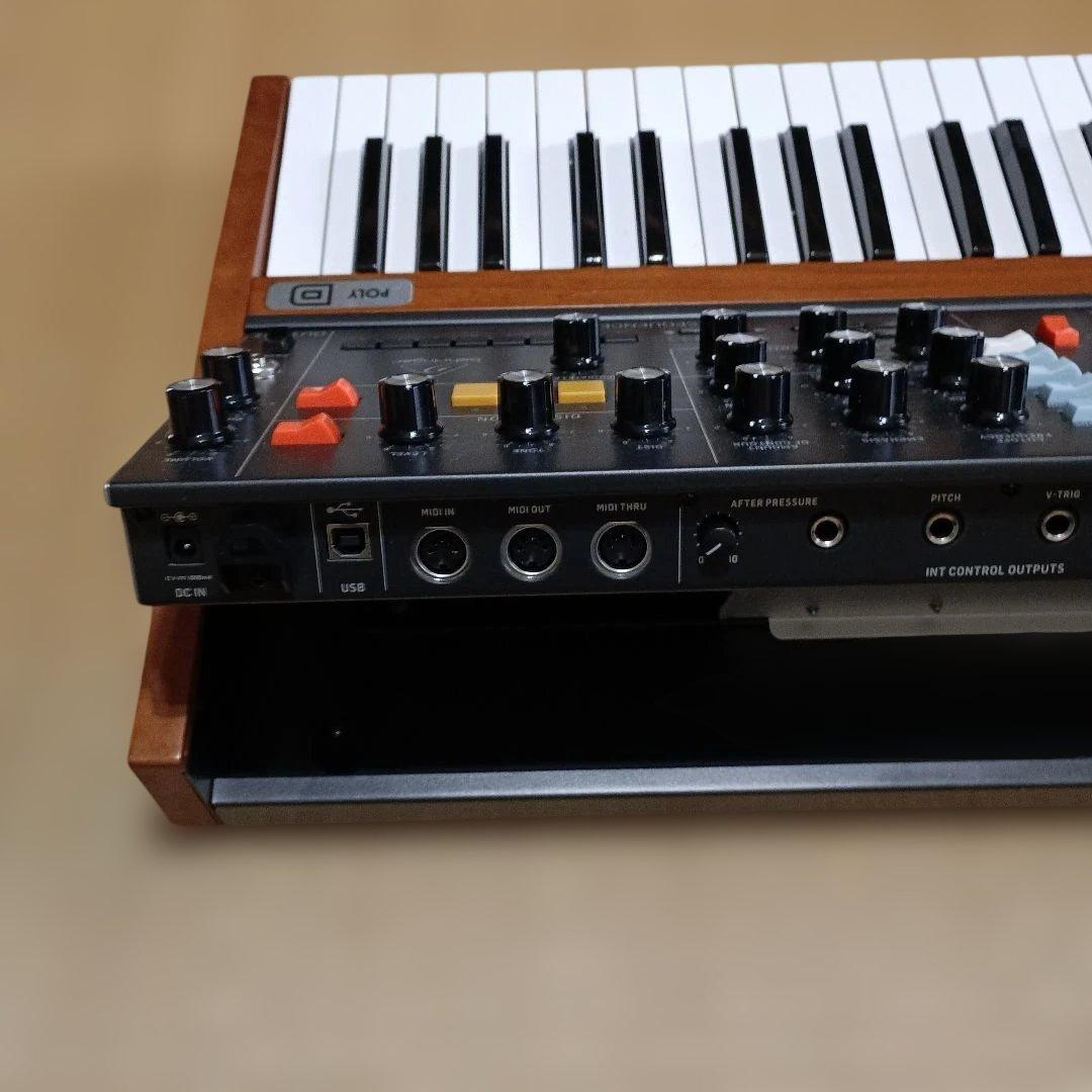 鍵盤楽器 behriger poly D