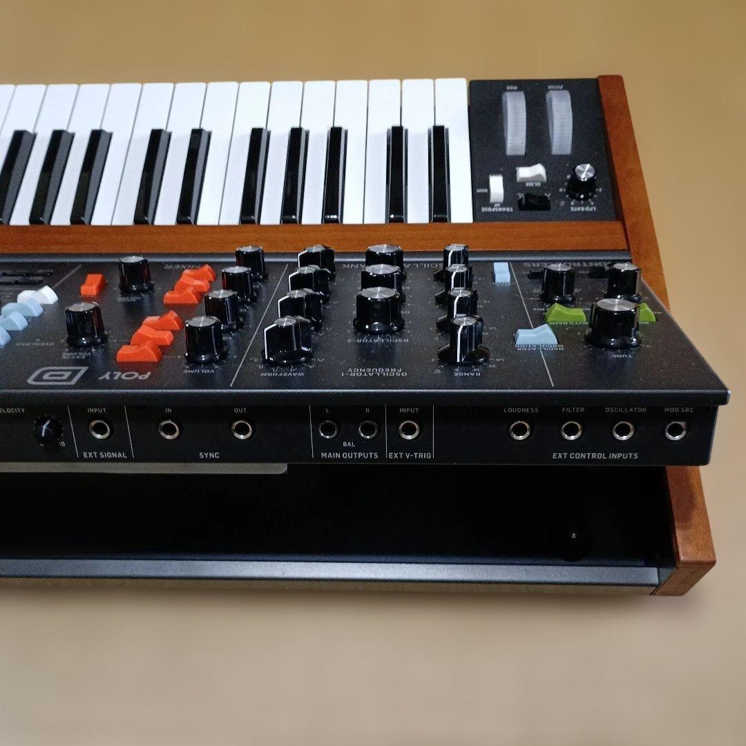 鍵盤楽器 behriger poly D