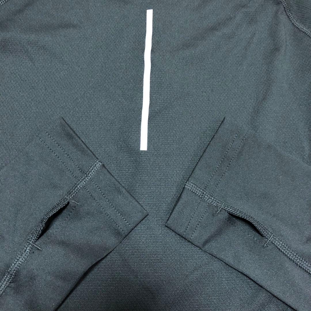 [新品] NIKE エレメントハーフジップ