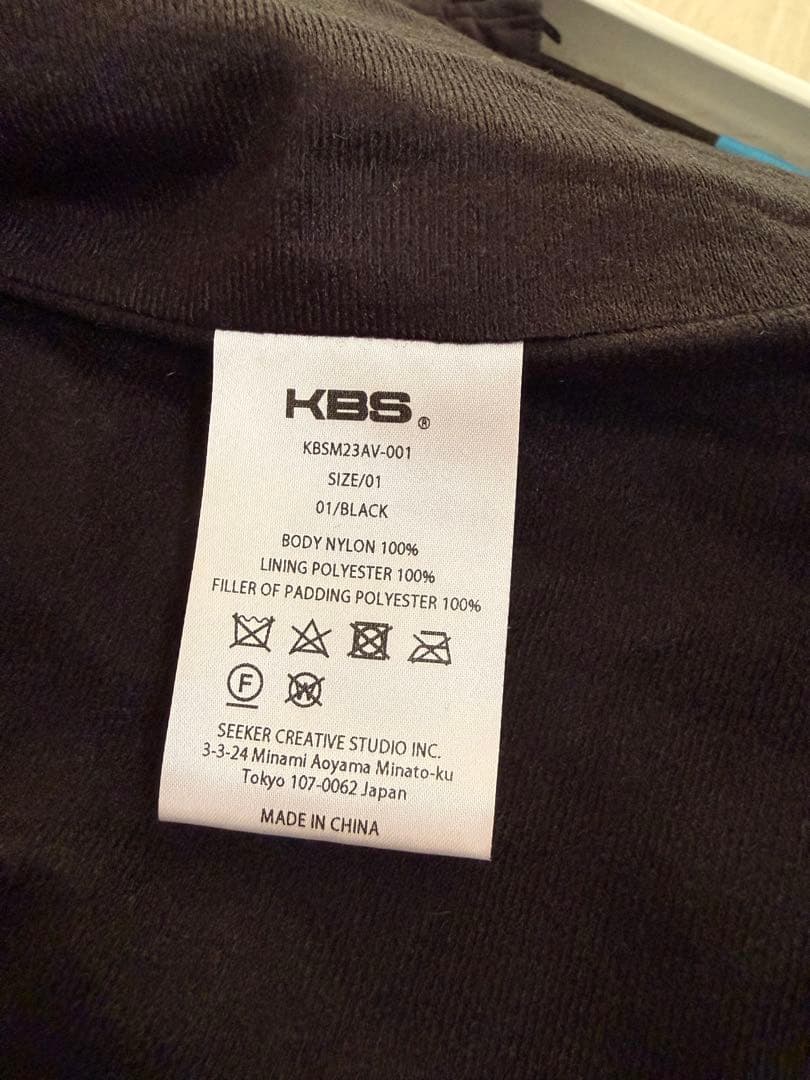KBS ゴルフ ベスト 黒 中綿ベスト メンズ レディース 美品 ブラック