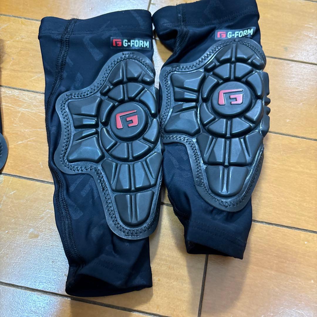 G-Form PRO-X 膝&肘当て、ストライダーズ グローブセット